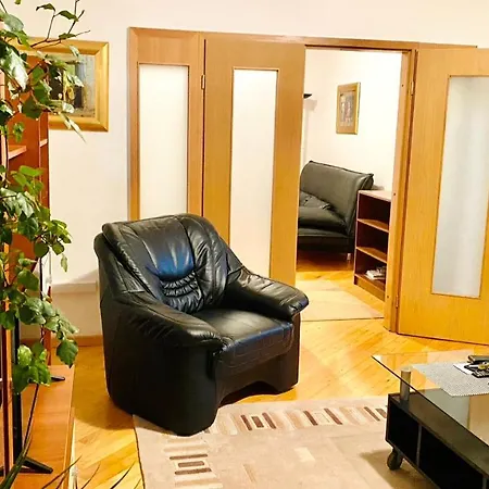 Branilaca Sarajeva Apartment *